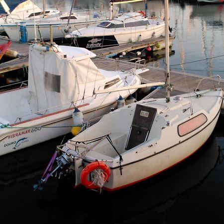 Vrs - Low Cost Beach Boat Hotel Leca da Palmeira Bagian luar foto